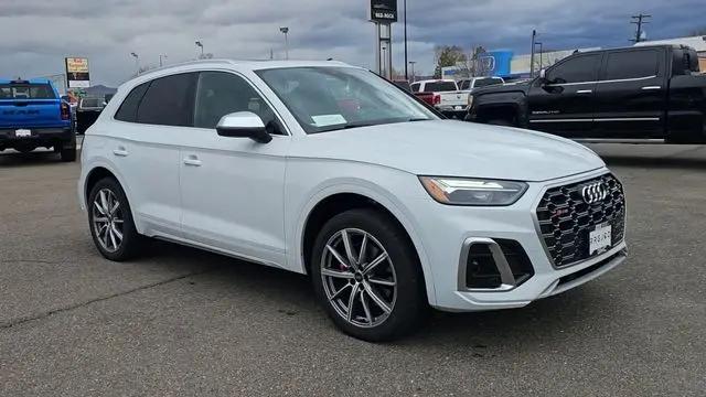 2022 Audi SQ5 Premium Plus TFSI quattro Tiptronic