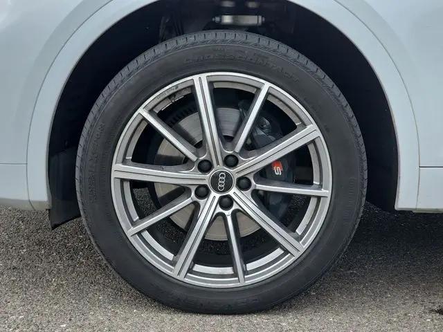 2022 Audi SQ5 Premium Plus TFSI quattro Tiptronic