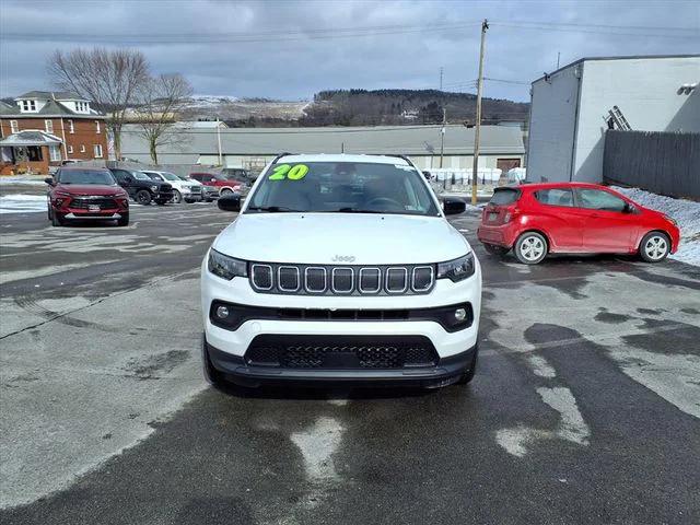 2022 Jeep Compass Latitude Lux 4x4