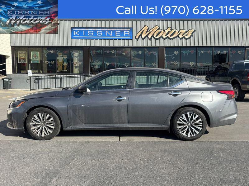 2024 Nissan Altima SV