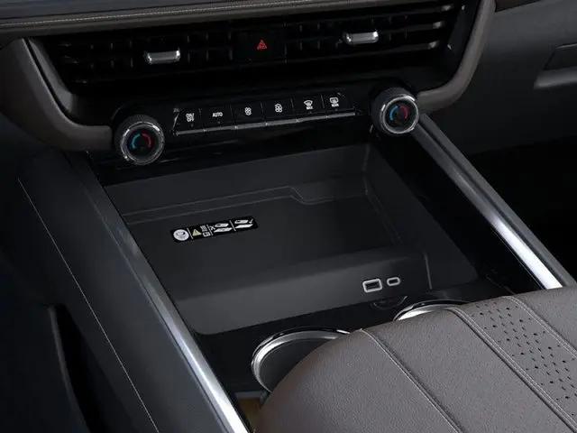 2026 Chevrolet Suburban High Country, 4WD