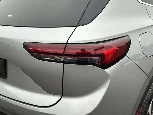 2023 Buick Envision Essence AWD
