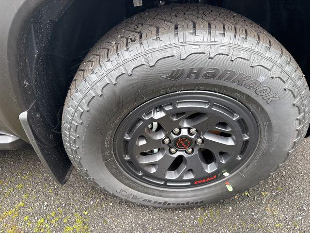2026 Nissan Frontier Crew Cab PRO-X 4x2