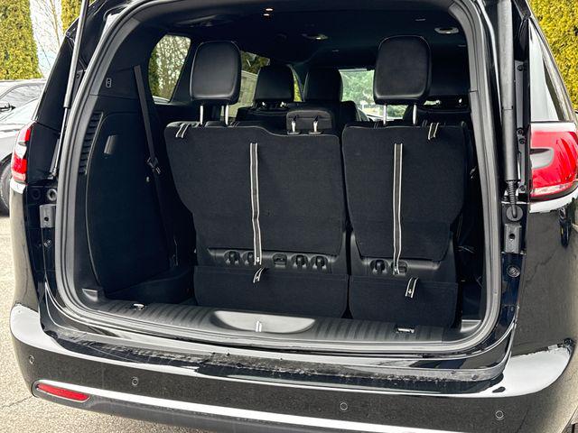 2026 Chrysler Pacifica Select AWD