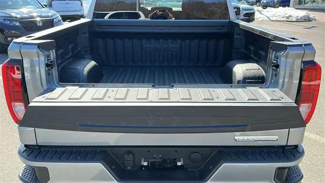 2026 GMC Sierra 1500 Crew Cab, Short Bed, Elevation, 4WD