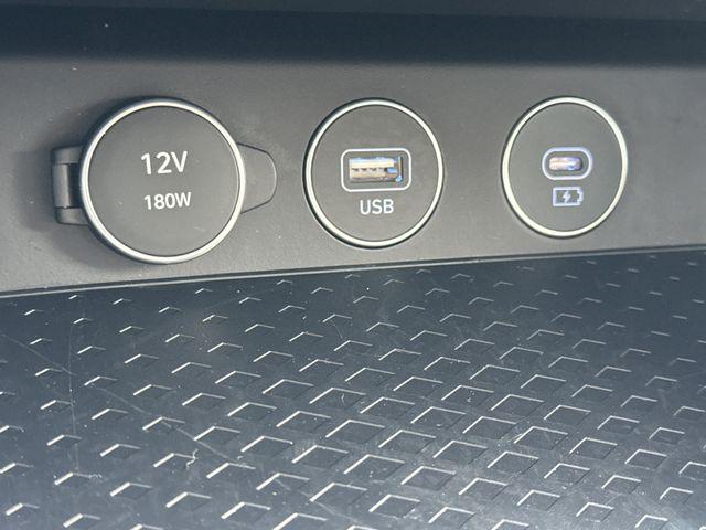 2026 Genesis G70 2.5T RWD