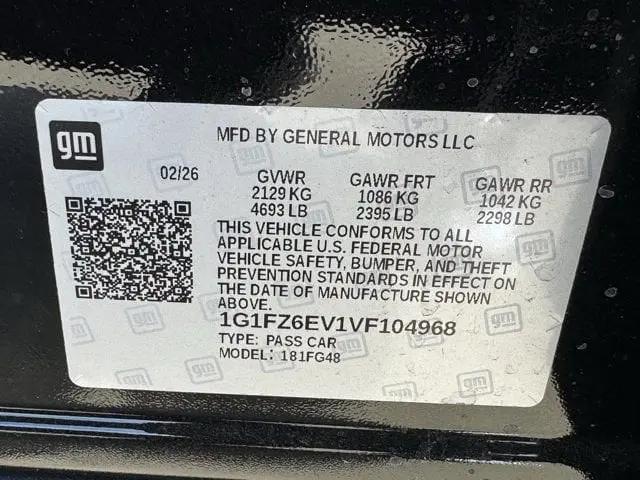 2027 Chevrolet Bolt RS FWD