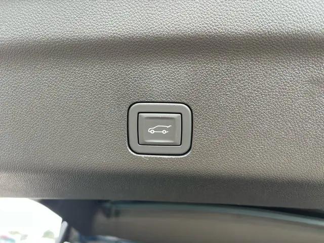 2026 Chevrolet Tahoe 4WD Premier