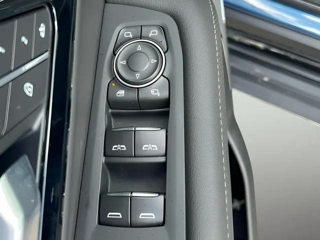 2026 Chevrolet Tahoe 4WD Premier
