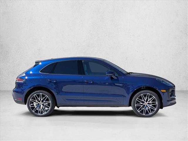 2026 Porsche Macan AWD