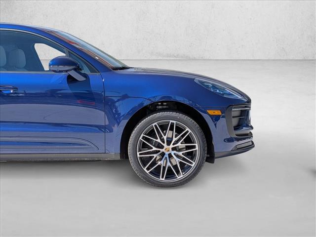 2026 Porsche Macan AWD