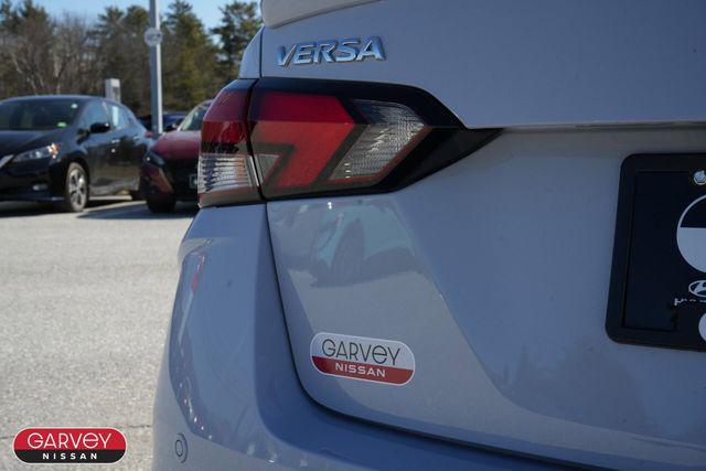 2025 Nissan Versa 1.6 SR