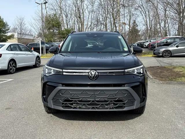 2025 Volkswagen Taos 1.5T SE Black