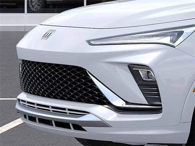 2026 Buick NV Avenir FWD