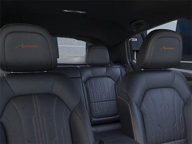 2026 Buick NV Avenir FWD