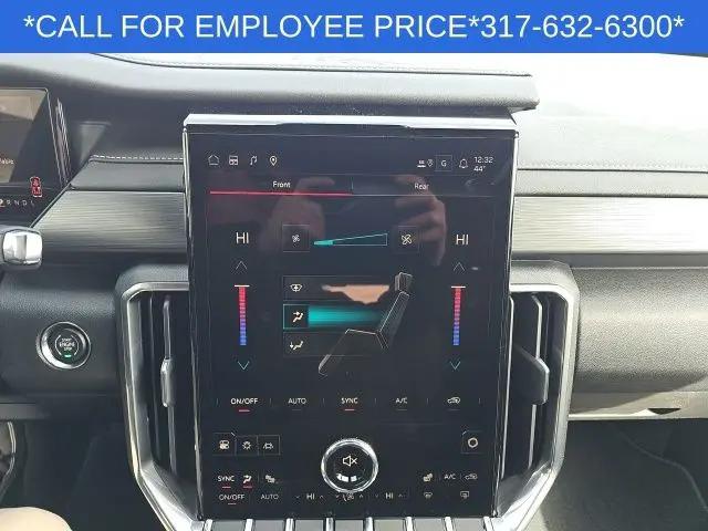 2026 GMC Acadia Elevation FWD