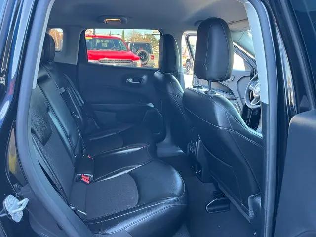 2021 Jeep Compass Latitude FWD