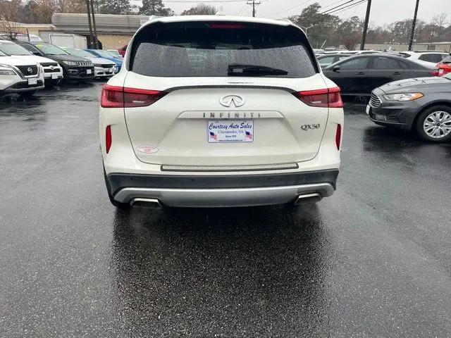 2019 INFINITI QX50 ESSENTIAL