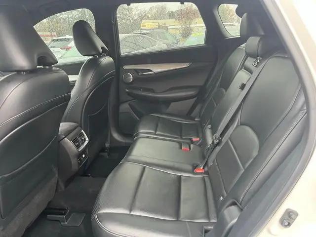 2019 INFINITI QX50 ESSENTIAL