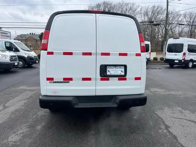 2021 Chevrolet Express Cargo Van RWD 2500 Regular Wheelbase WT