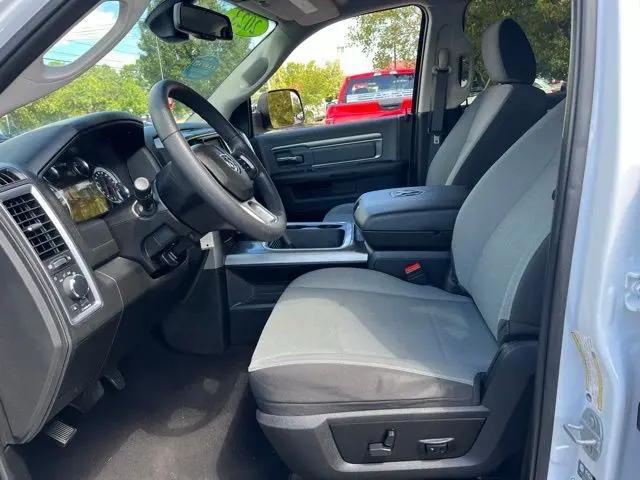 2023 Ram 1500 Classic SLT Crew Cab 4x2 5'7" Box