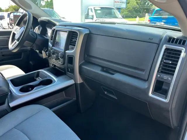2023 Ram 1500 Classic SLT Crew Cab 4x2 5'7" Box