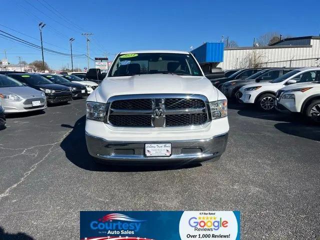 2023 Ram 1500 Classic SLT Crew Cab 4x2 5'7" Box