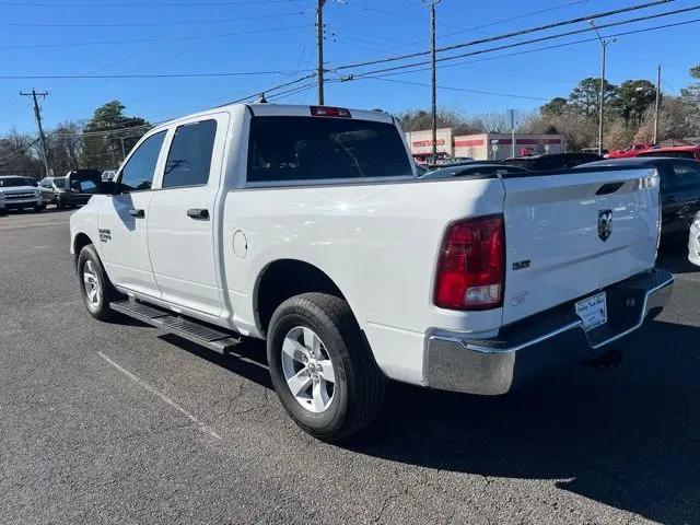 2023 Ram 1500 Classic SLT Crew Cab 4x2 5'7" Box