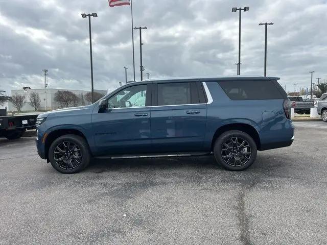 2026 Chevrolet Suburban LT, 4WD