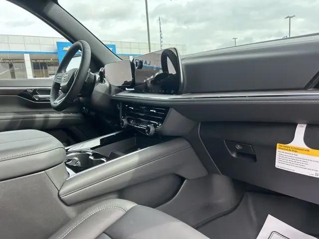 2026 Chevrolet Suburban LT, 4WD