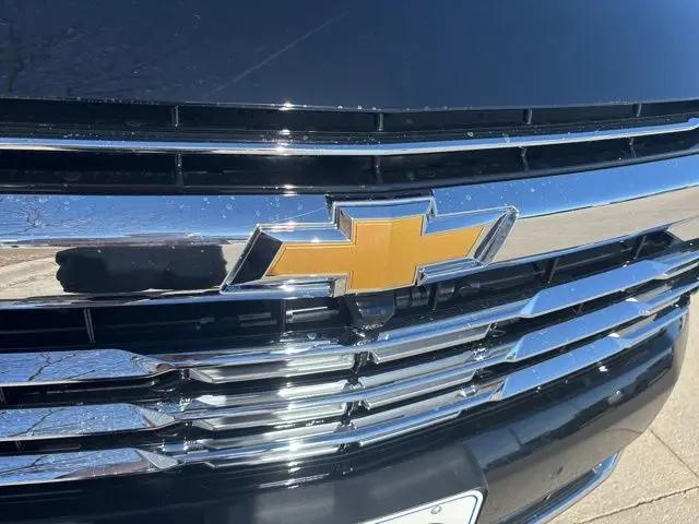 2026 Chevrolet Suburban Premier, 4WD