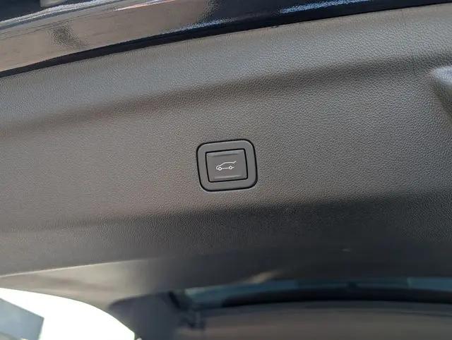 2026 GMC Yukon XL 4WD Elevation