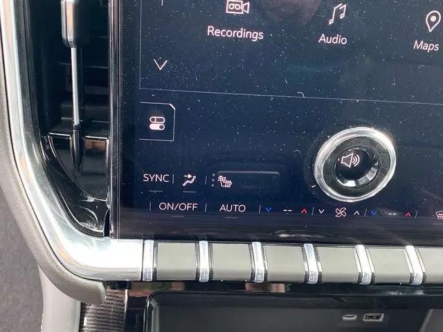 2026 GMC Yukon XL 4WD Elevation