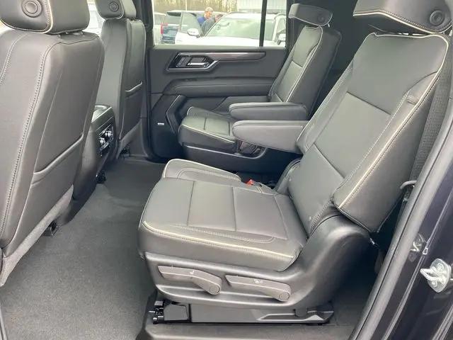2026 GMC Yukon XL 4WD Elevation
