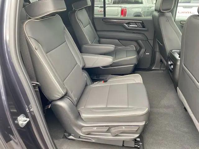 2026 GMC Yukon XL 4WD Elevation