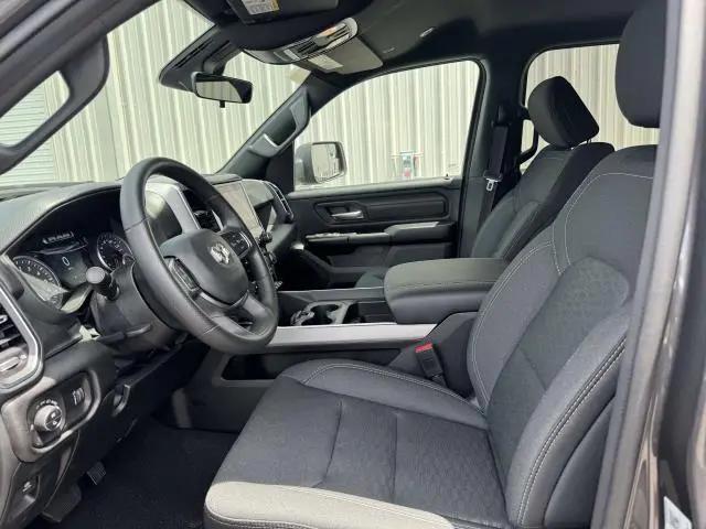 2026 Ram 1500 Express Crew Cab 4x4 57 Box