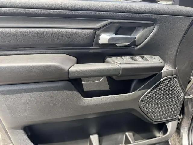 2026 Ram 1500 Express Crew Cab 4x4 57 Box