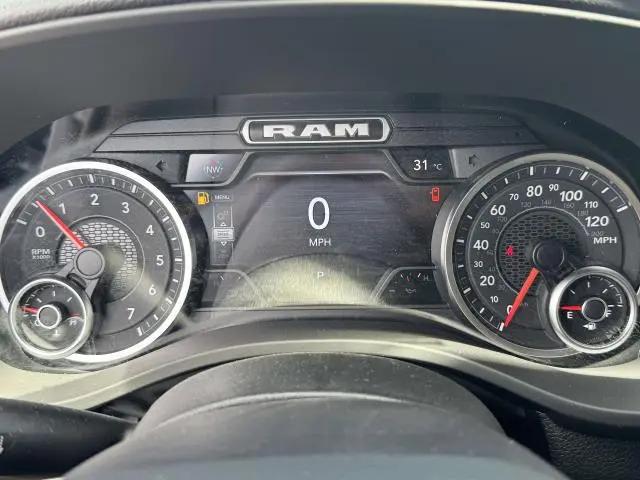 2026 Ram 1500 Express Crew Cab 4x4 57 Box