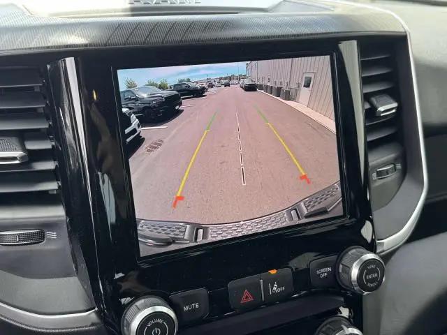 2026 Ram 1500 Express Crew Cab 4x4 57 Box