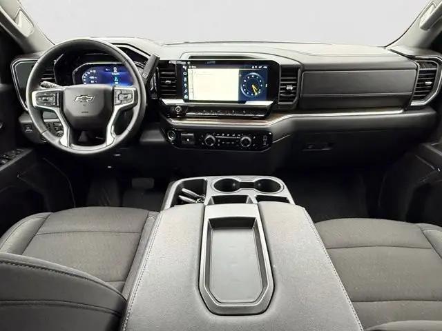 2024 Chevrolet Silverado 1500 4WD Crew Cab Short Bed RST