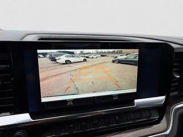 2024 Chevrolet Silverado 1500 4WD Crew Cab Short Bed RST