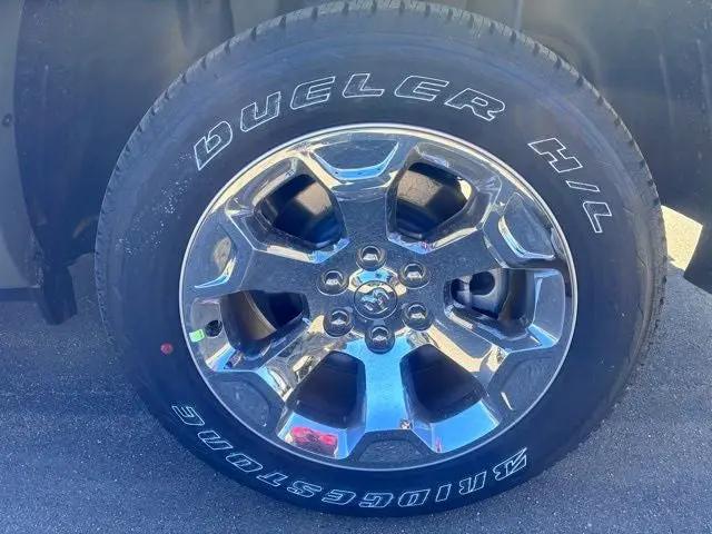 2026 Ram 1500 Big Horn Crew Cab 4x4 64 Box