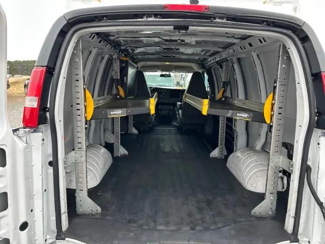 2023 GMC Savana Cargo RWD 2500 Regular Wheelbase Work Van