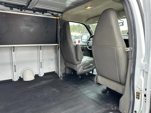 2023 GMC Savana Cargo RWD 2500 Regular Wheelbase Work Van