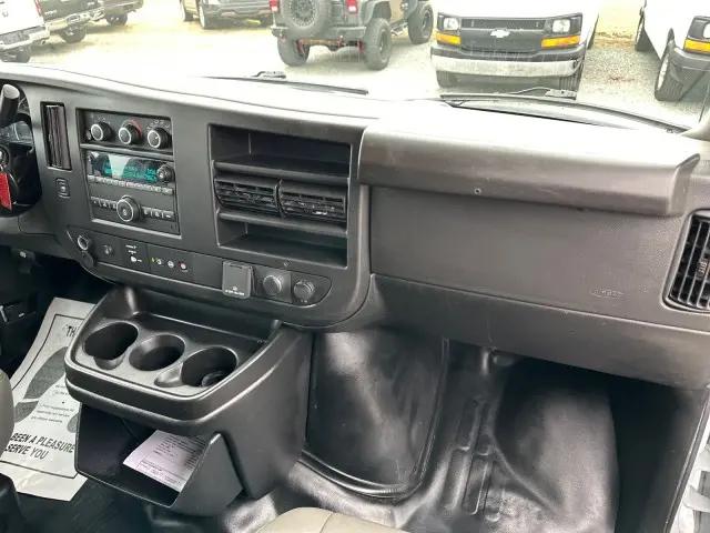 2023 GMC Savana Cargo RWD 2500 Regular Wheelbase Work Van
