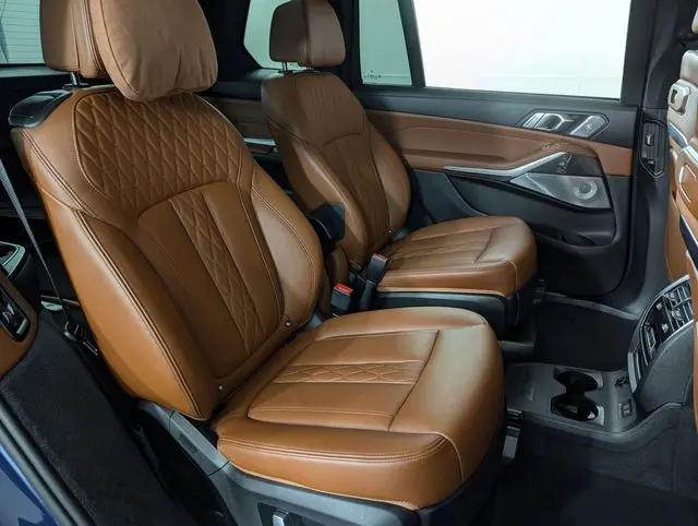 2024 BMW xB ALPINA XB7