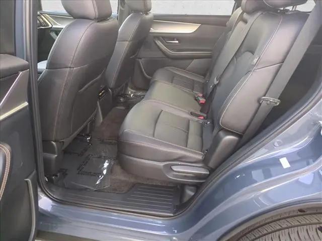 2025 Mazda CX-70 Premium Package