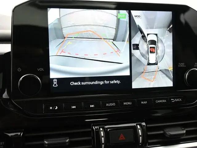 2025 Nissan Pathfinder Platinum FWD