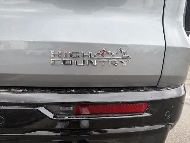 2026 Chevrolet Traverse FWD High Country