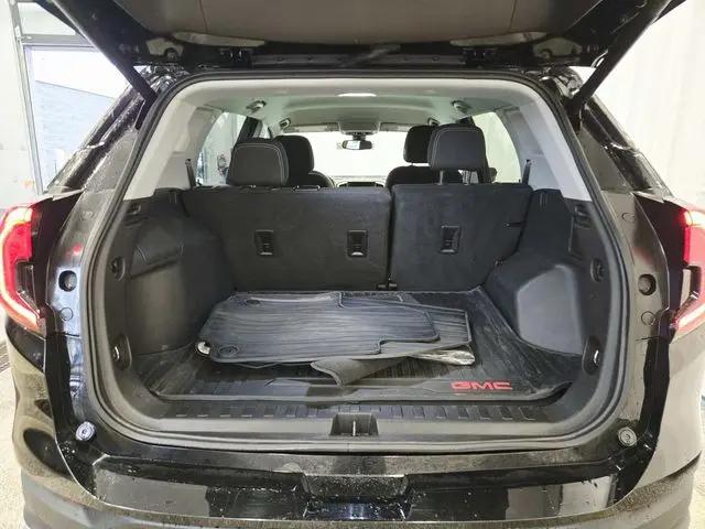 2022 GMC Terrain AWD SLE